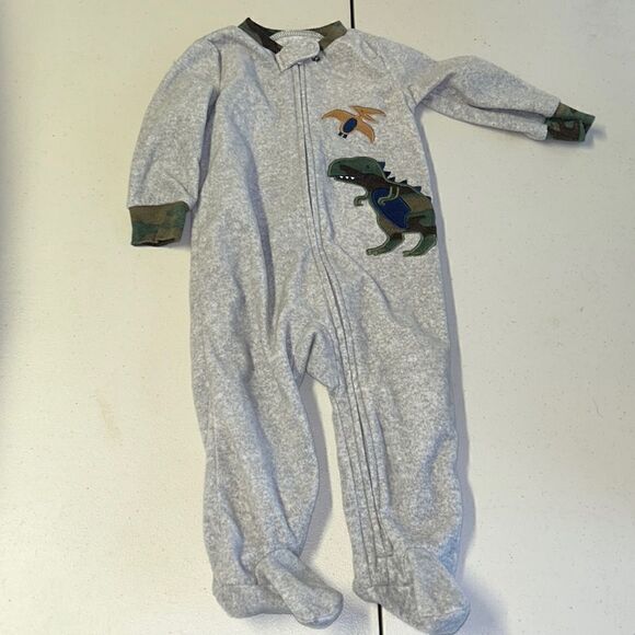 9m carters fleece footed dinosaur pajamas - Picture 1 of 1